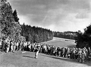 I v golfu, nepřejících padesátých letech, bývala divácká účast na turnajích veliká.